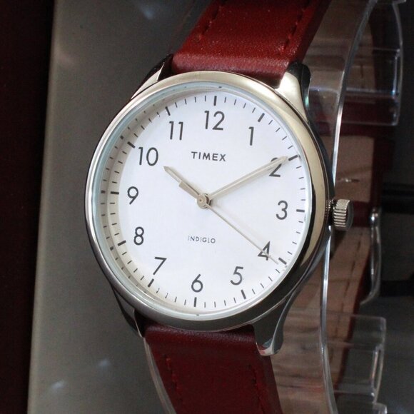 Times Ladies Easy Reader Quartz Watch Burgundy Strap 32mm main image 11